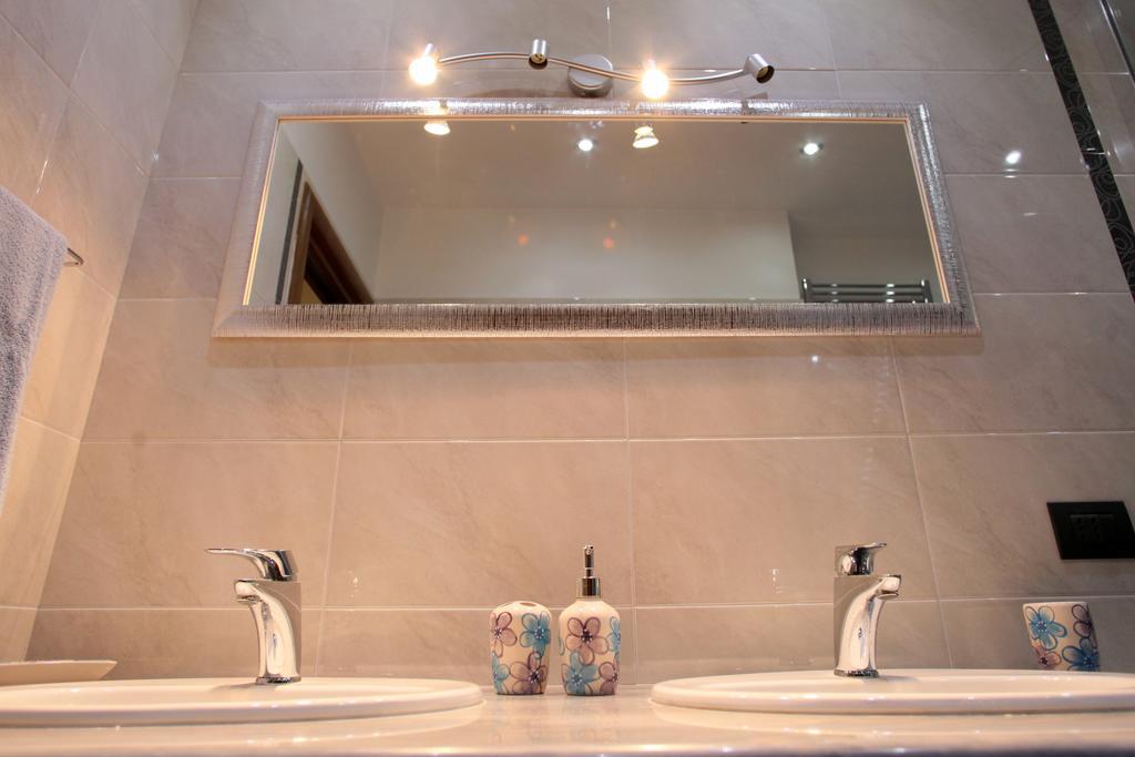كوزنسا B&B Margherita الغرفة الصورة
